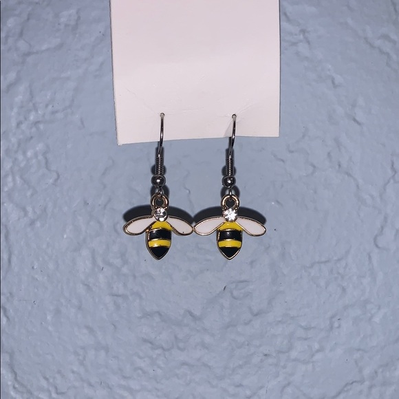 Bumble Bee Charm Earrings - Picture 2 of 2
